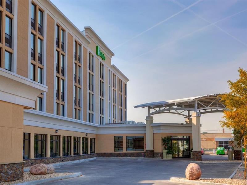 Holiday Inn Express Winnipeg Airport - Polo Park By Ihg Zewnętrze zdjęcie