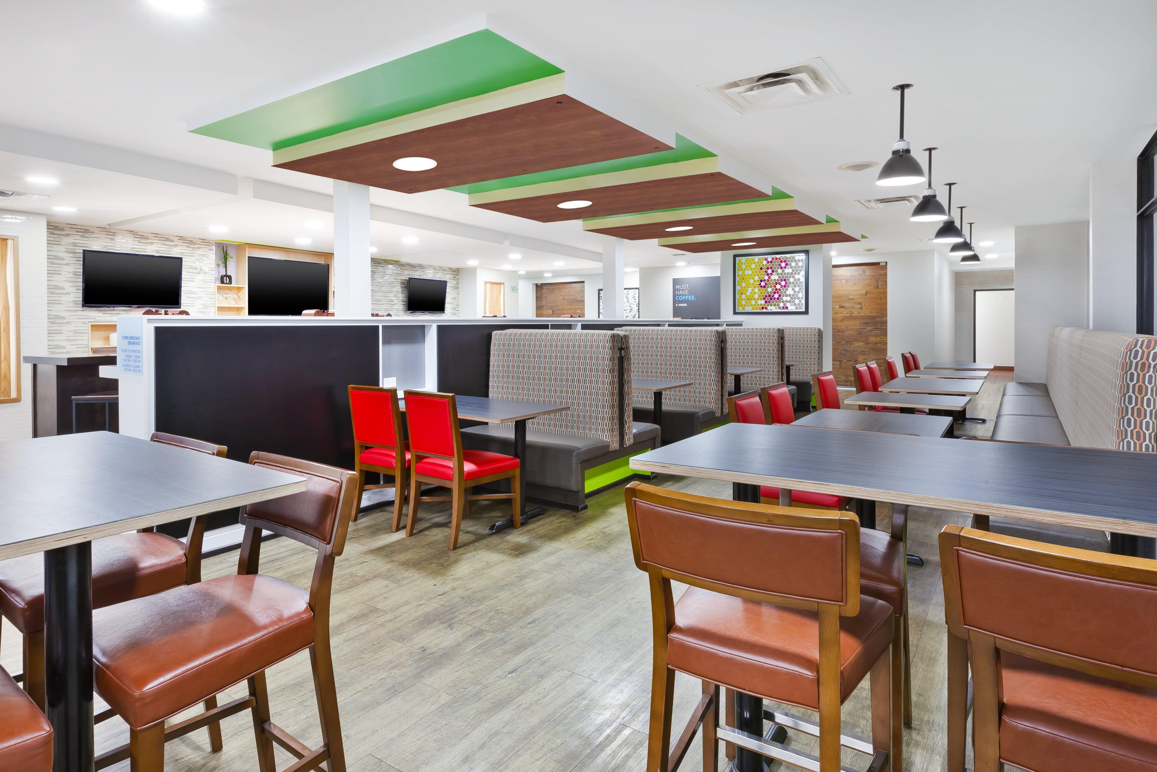 Holiday Inn Express Winnipeg Airport - Polo Park By Ihg Zewnętrze zdjęcie