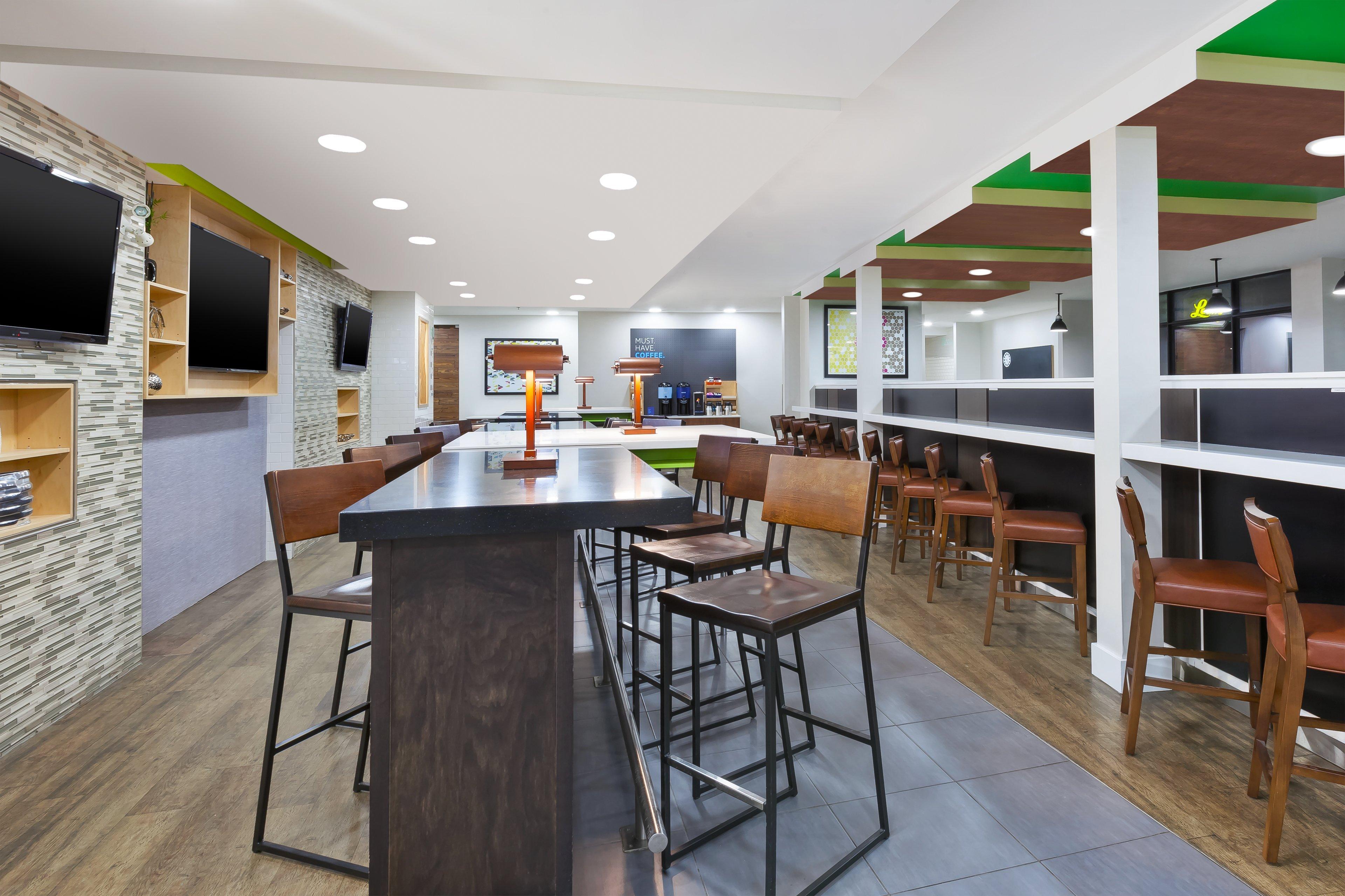 Holiday Inn Express Winnipeg Airport - Polo Park By Ihg Zewnętrze zdjęcie